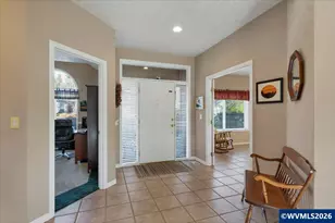 838 Hazeltine Ave SE, Salem, OR 97306 - Photo 5