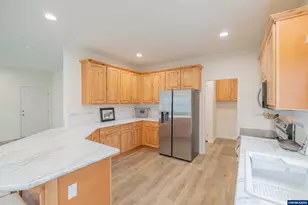 25589 Cemetery Rd, Monroe, OR 97456 - Photo 9