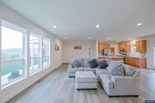 25589 Cemetery Rd, Monroe, OR 97456 - Photo 5