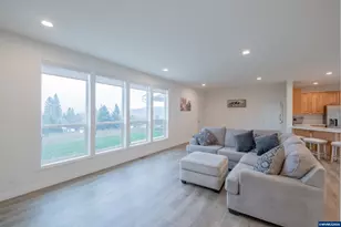 25589 Cemetery Rd, Monroe, OR 97456 - Photo 15