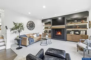 2863 Olympic St, Woodburn, OR 97071 - Photo 17