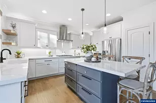 2863 Olympic St, Woodburn, OR 97071 - Photo 11