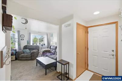 1815 S Skyline Ct, Salem, OR 97306 - Photo 19