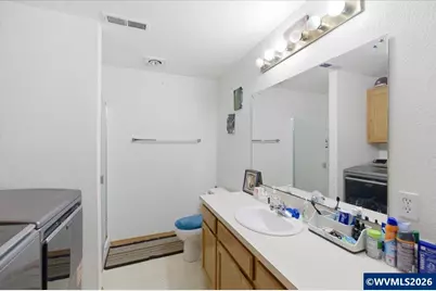 1815 S Skyline Ct, Salem, OR 97306 - Photo 35