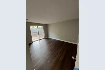 1815 S Skyline Ct, Salem, OR 97306 - Photo 11