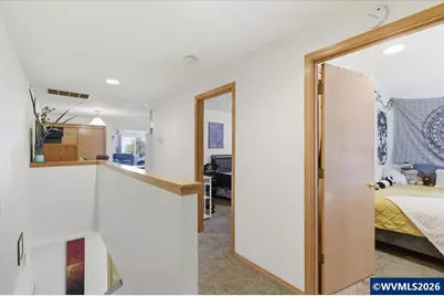 1815 S Skyline Ct, Salem, OR 97306 - Photo 31