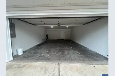 1815 S Skyline Ct, Salem, OR 97306 - Photo 19