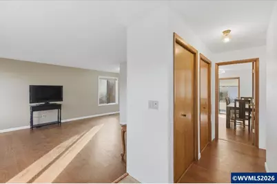 2420 Railroad Ct SE, Albany, OR 97322 - Photo 5