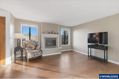 2420 Railroad Ct SE, Albany, OR 97322 - Photo 9