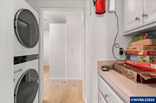 1923 Waymire St NW, Salem, OR 97304 - Photo 19