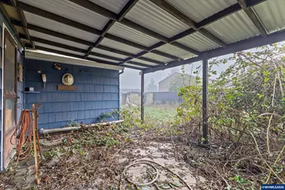 20294 Neil St, Saint Paul, OR 97137 - Photo 23