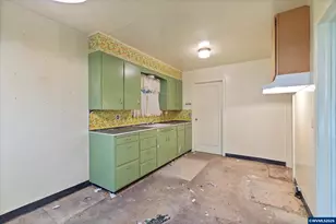 20294 Neil St, Saint Paul, OR 97137 - Photo 5