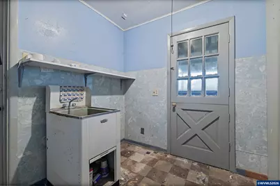 20294 Neil St, Saint Paul, OR 97137 - Photo 17