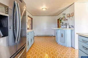 40352 Holley Heights Lp, Sweet Home, OR 97386 - Photo 11