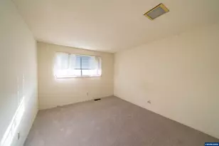 710 Binshadler St, Lebanon, OR 97355 - Photo 13