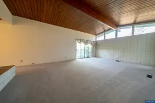 710 Binshadler St, Lebanon, OR 97355 - Photo 3