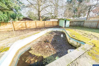 710 Binshadler St, Lebanon, OR 97355 - Photo 23