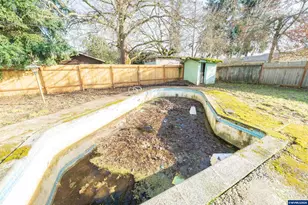 710 Binshadler St, Lebanon, OR 97355 - Photo 23