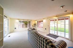 1090 SE 3rd Ave, Mill City, OR 97360 - Photo 13