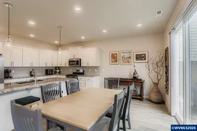 2676 NW Shadden Dr, McMinnville, OR 97128 - Photo 9