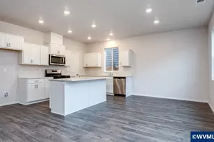 419 Peitro St NE, Salem, OR 97301 - Photo 9