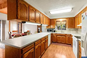 375 Pioneer Rd, Dallas, OR 97338 - Photo 19