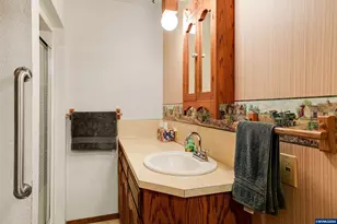 375 Pioneer Rd, Dallas, OR 97338 - Photo 21