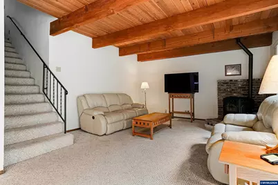 375 Pioneer Rd, Dallas, OR 97338 - Photo 11