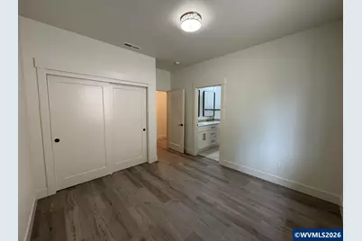 812 Hawk Dr, Silverton, OR 97381 - Photo 9