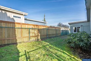 11105 Main St NE, Donald, OR 97020 - Photo 21