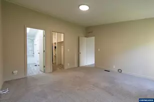 11105 Main St NE, Donald, OR 97020 - Photo 13