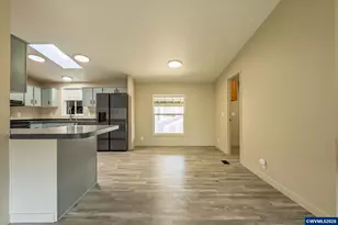 11105 Main St NE, Donald, OR 97020 - Photo 7