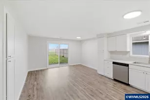 3669 Tudor Wy SE, Albany, OR 97322 - Photo 7