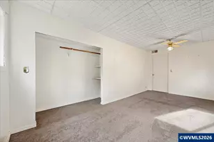 1401 S Water St, Silverton, OR 97381 - Photo 17