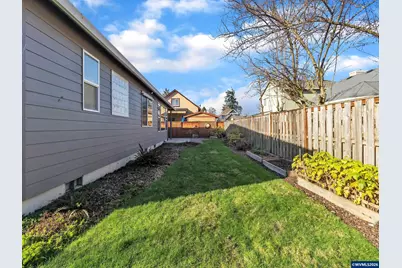 1997 NW Penny Ln, McMinnville, OR 97128 - Photo 27