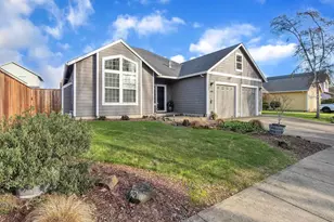 1997 NW Penny Ln, McMinnville, OR 97128 - Photo 3