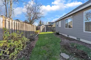 1997 NW Penny Ln, McMinnville, OR 97128 - Photo 25