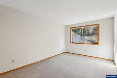 928 Barger St, Silverton, OR 97381 - Photo 21