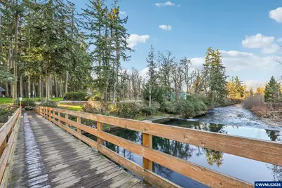 928 Barger St, Silverton, OR 97381 - Photo 43