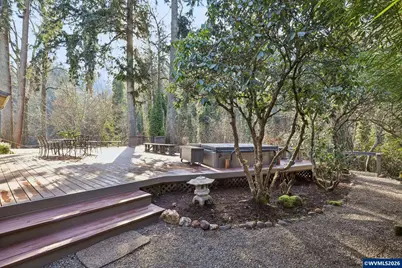 928 Barger St, Silverton, OR 97381 - Photo 33