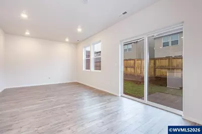 369 Stella St NE, Salem, OR 97301 - Photo 5