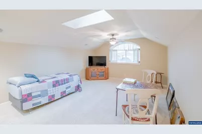 705 SE Stoneridge Ln, Dallas, OR 97338 - Photo 23