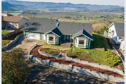 383 Ridgecrest Dr, Roseburg, OR 97471 - Photo 47