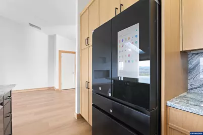 383 Ridgecrest Dr, Roseburg, OR 97471 - Photo 11