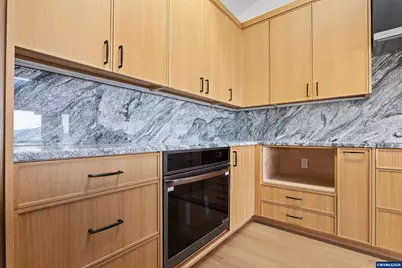 383 Ridgecrest Dr, Roseburg, OR 97471 - Photo 21