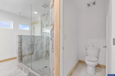 383 Ridgecrest Dr, Roseburg, OR 97471 - Photo 35