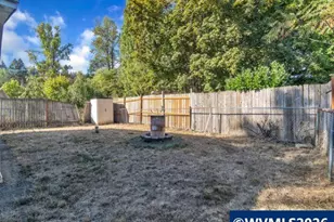 1997 SE Virginia Dr, Dallas, OR 97338 - Photo 35