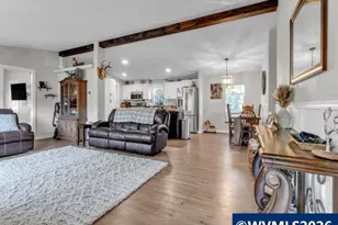 1997 SE Virginia Dr, Dallas, OR 97338 - Photo 7