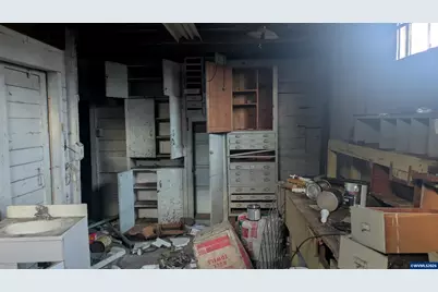 596 14th St SE, Salem, OR 97301 - Photo 9