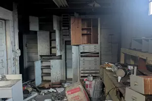 596 14th St SE, Salem, OR 97301 - Photo 9